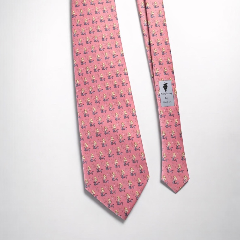 Vineyard Vines Pink Mermaid Pattern Tie - Picture 2 of 3
